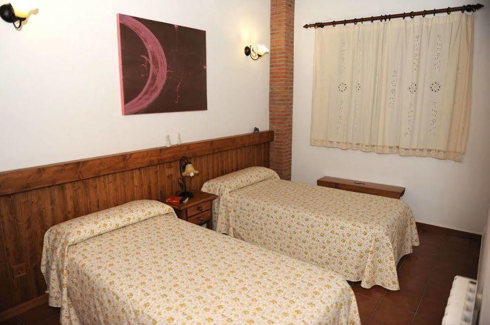 Apartamentos Rurales Monfraguee Torrejón el Rubio Exterior foto